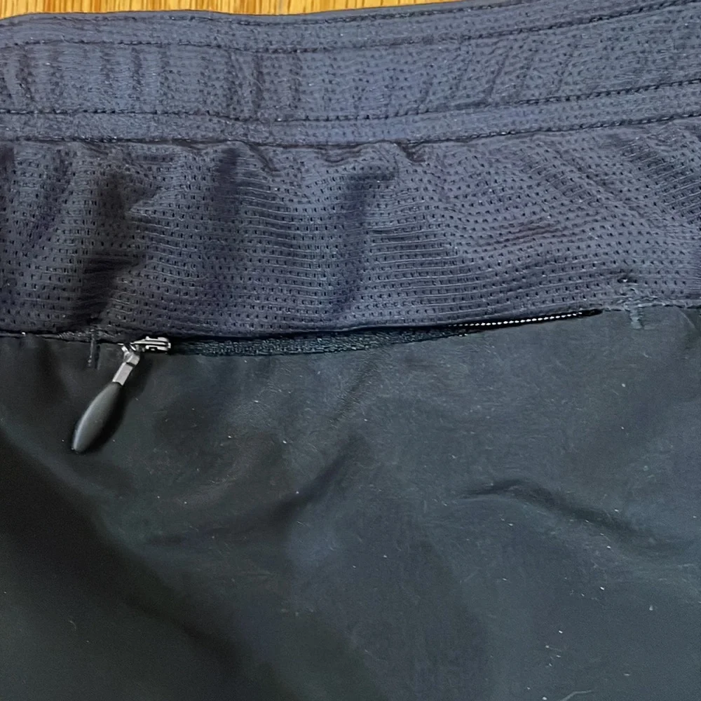 Adidas shorts - Picture 3 of 5